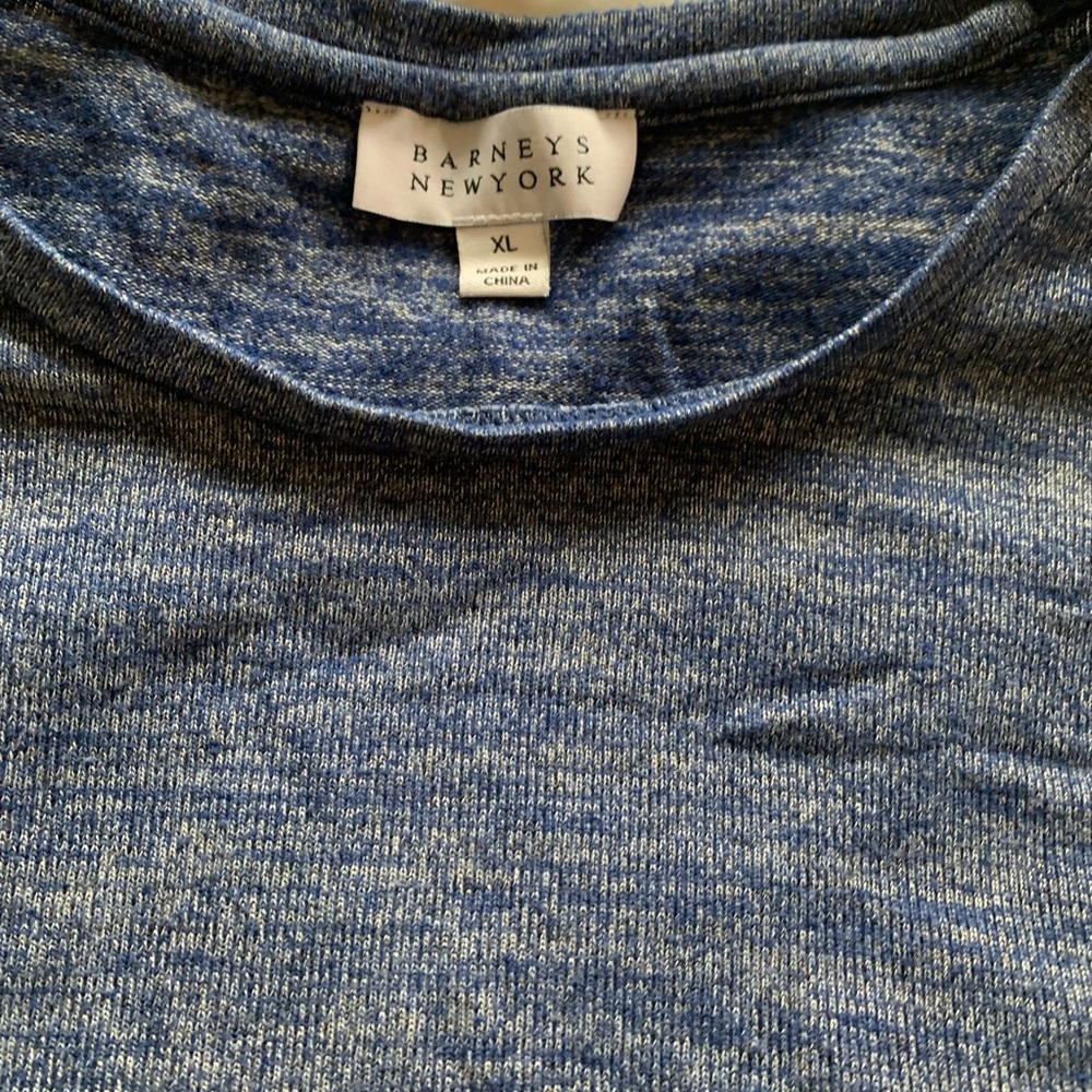 New without tags Barney’s New York short sleeve men’s top